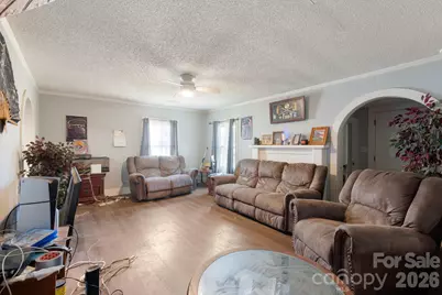 136 S Broadway Street, Forest City, NC 28043 - Photo 5