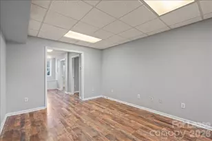 300 E Gold St, Kings Mountain, NC 28086 - Photo 3