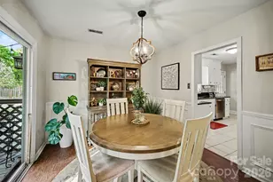 2706 Lytham Dr, Charlotte, NC 28210 - Photo 9