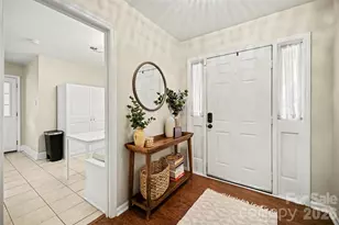 2706 Lytham Dr, Charlotte, NC 28210 - Photo 5