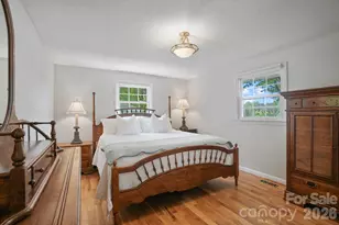 3328 Sulphur Springs Rd NE, Hickory, NC 28601 - Photo 21