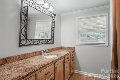 3328 Sulphur Springs Road NE, Hickory, NC 28601 - Photo 19