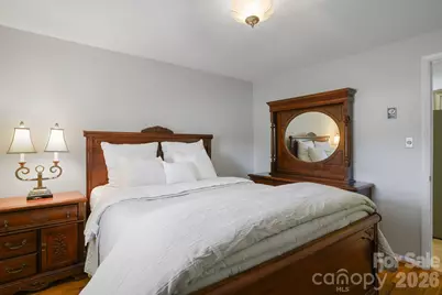 3328 Sulphur Springs Road NE, Hickory, NC 28601 - Photo 27