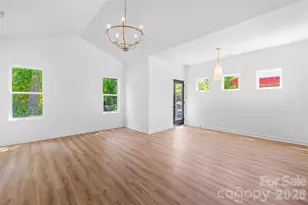 731 Clarinda St, Rock Hill, SC 29730 - Photo 5