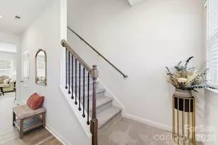 1334 37th Ave Lane NE, Hickory, NC 28601 - Photo 3