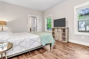 116 Craggy St, Black Mountain, NC 28711 - Photo 23