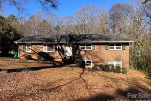 7004 Delisa Dr, Charlotte, NC 28214 - Photo 1