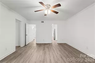 6748 Constitution Ln, Charlotte, NC 28210 - Photo 17