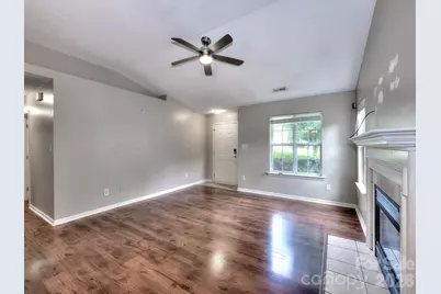 8110 Slickrock Circle, Charlotte, NC 28215 - Photo 7