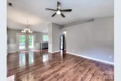 8110 Slickrock Circle, Charlotte, NC 28215 - Photo 9