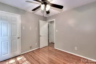 8110 Slickrock Cir, Charlotte, NC 28215 - Photo 33