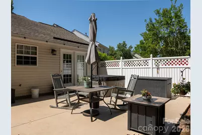 8110 Slickrock Circle, Charlotte, NC 28215 - Photo 21
