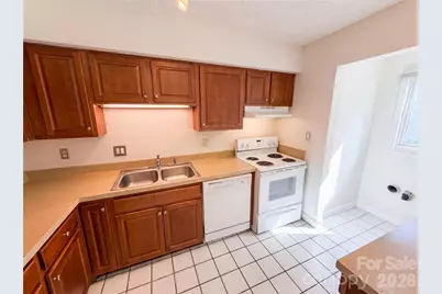 2020 Stoney Point Lane #59, Charlotte, NC 28210 - Photo 11