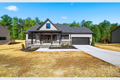 2430 Kimberly Avenue, Morganton, NC 28655 - Photo 3