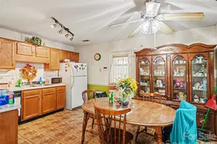 201 Bishop Ln, Concord, NC 28025 - Photo 7