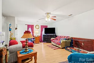 201 Bishop Ln, Concord, NC 28025 - Photo 5