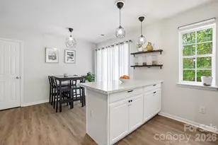 8170 Rudolph Rd, Charlotte, NC 28216 - Photo 13