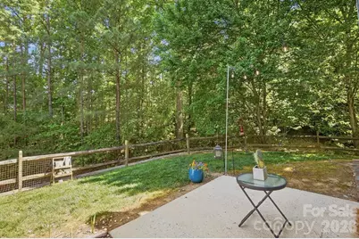 8170 Rudolph Road, Charlotte, NC 28216 - Photo 37