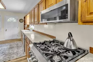 487 Julia Ln, Maggie Valley, NC 28751 - Photo 11