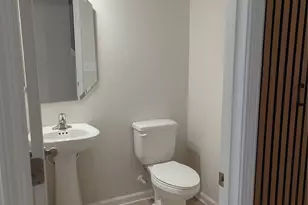 1140 Bigelow St, Charlotte, NC 28269 - Photo 5