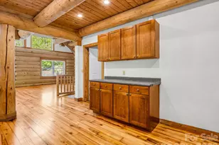 170 Old Mountain Pass, Hendersonville, NC 28792 - Photo 17