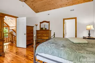 170 Old Mountain Pass, Hendersonville, NC 28792 - Photo 21