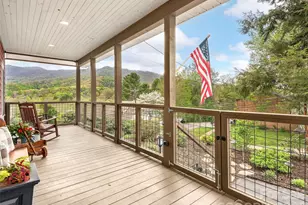 81 Boyd Ave, Waynesville, NC 28786 - Photo 3