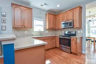 9617 Cheery Meadow Dr, Huntersville, NC 28078 - Photo 5