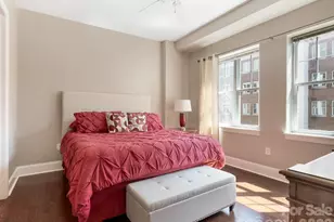 4620 Piedmont Row Dr, Charlotte, NC 28210 - Photo 9