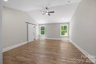 253 Crestview Acres Rd, Statesville, NC 28677 - Photo 11