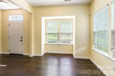 9622 Springholm Drive, Charlotte, NC 28278 - Photo 5
