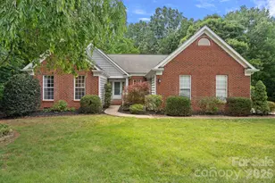 207 Kilborne Rd, Mooresville, NC 28117 - Photo 1