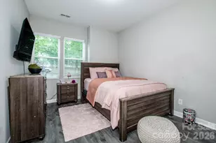 1206 8th St, Statesville, NC 28677 - Photo 9