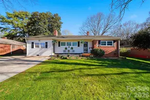 904 15th St NW, Conover, NC 28613 - Photo 3