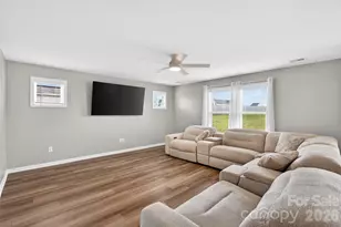 7061 Luna Mae Ct, Boiling Springs, SC 29316 - Photo 15