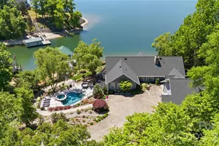 17812 Wilbanks Dr, Charlotte, NC 28278 - Photo 3
