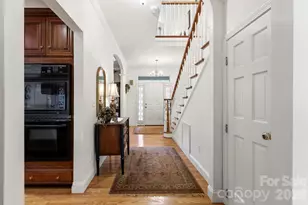 17 Crooked Oak Ct, Hendersonville, NC 28791 - Photo 7