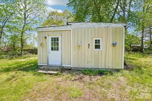 235 Gull Ave, East Flat Rock, NC 28726 - Photo 23