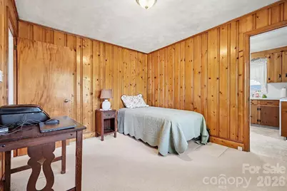 2240 Ashley Road, Charlotte, NC 28208 - Photo 17