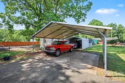 2240 Ashley Road, Charlotte, NC 28208 - Photo 25