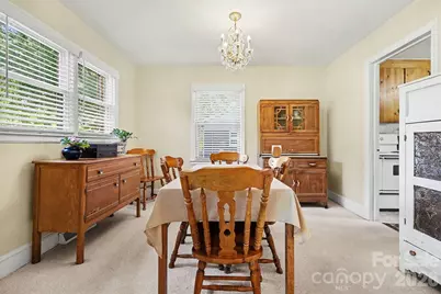 2240 Ashley Road, Charlotte, NC 28208 - Photo 9