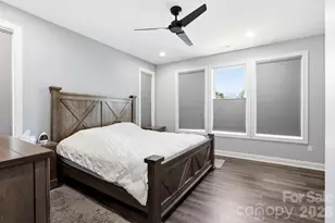 141 N Crab Meadow Dr, Hendersonville, NC 28739 - Photo 15