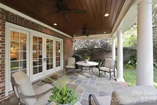 309 Hempstead Pl, Charlotte, NC 28207 - Photo 37