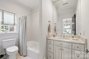309 Hempstead Pl, Charlotte, NC 28207 - Photo 31