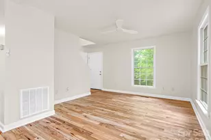 19 Stone Cottage Rd, Asheville, NC 28806 - Photo 11