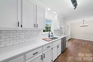 2327 Sunset Dr, Gastonia, NC 28054 - Photo 5