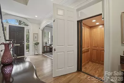 2044 Queens Road W, Charlotte, NC 28207 - Photo 7