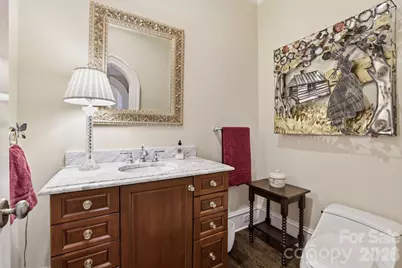 2044 Queens Road W, Charlotte, NC 28207 - Photo 21