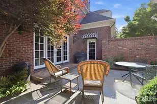 2044 Queens Rd W, Charlotte, NC 28207 - Photo 39