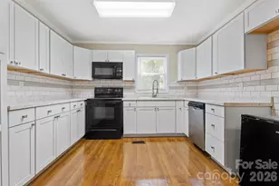 605 E Boston Ave, Bessemer City, NC 28016 - Photo 7